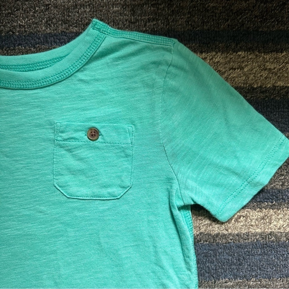 Old Navy Toddler Boy Aqua Blue Short Sleeve Tee Size 5T - Picture 2 of 3